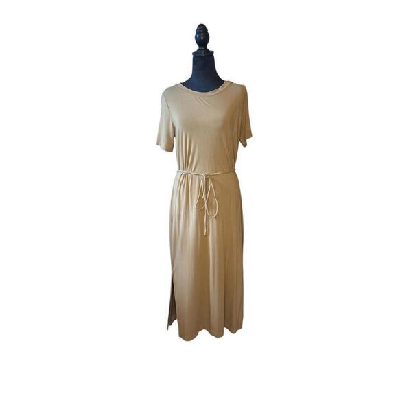 Banana Republic Dresses & Skirts - Banana Republic Brown Short Sleeve Below Knee Dress - Size M